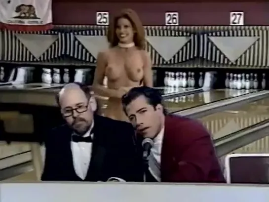 Nude Bowling Party (1995)